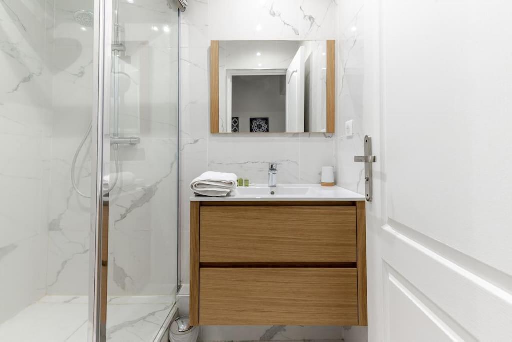 Grands Boulevards 22 : Appartement Cosy 1Br-4P 파리 외부 사진